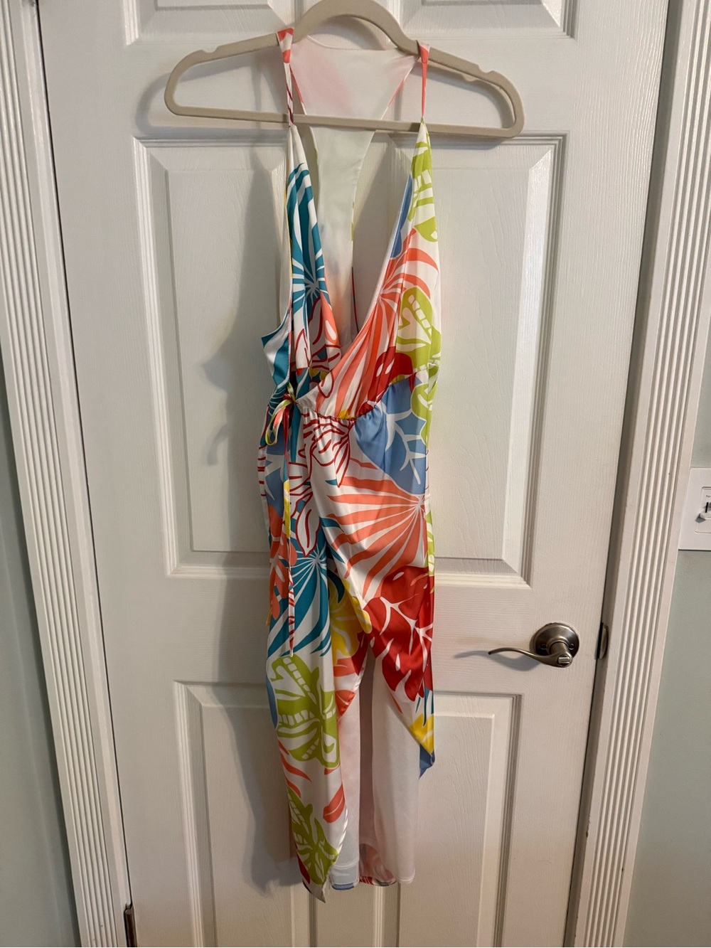 L'ATISTE Multicolor Tropical Print Mini Dress - White, Coral, Blue, Lime